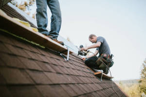 Local Roofers in Kelly Point, PA